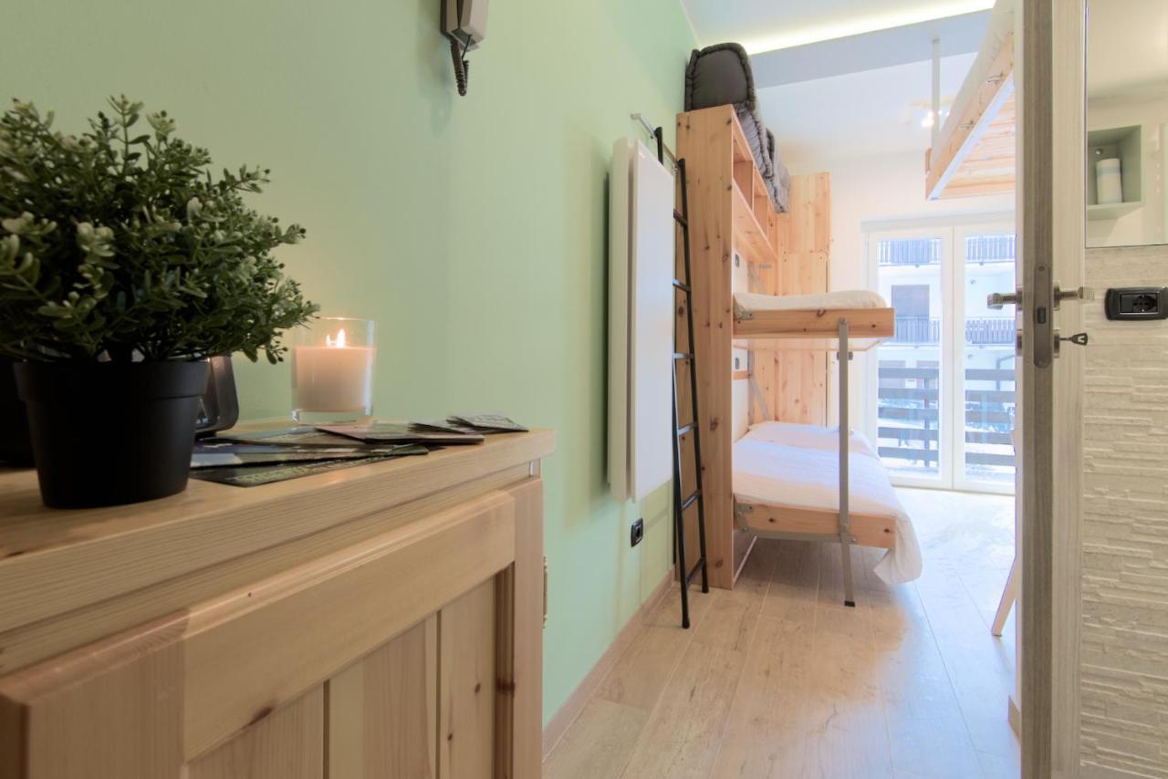 Casa Pino- Loft Con Giardino Magnolta Aprica Exterior foto