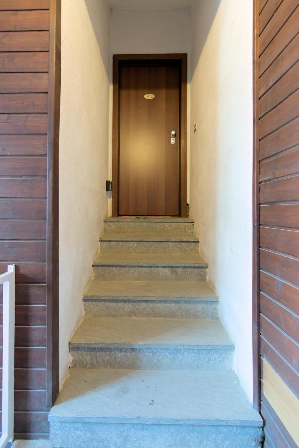 Casa Pino- Loft Con Giardino Magnolta Aprica Exterior foto